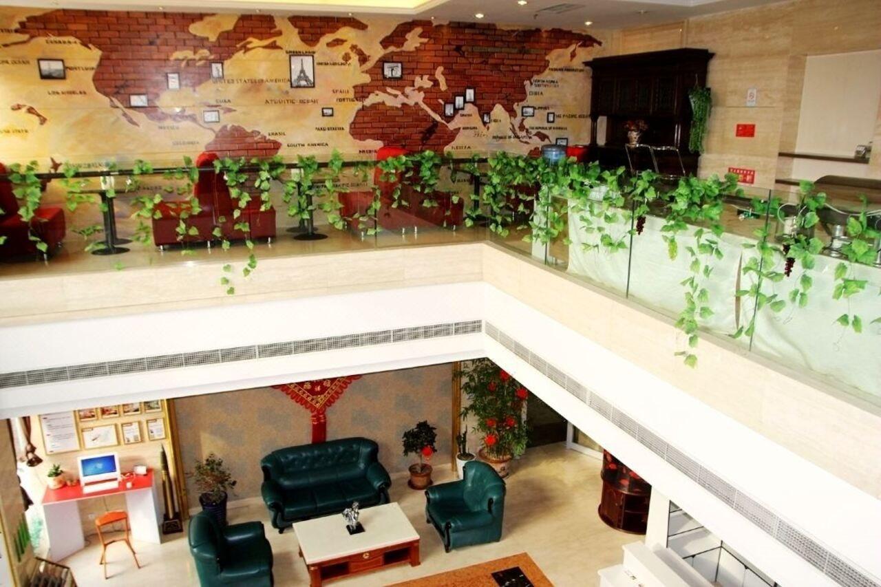 Greentree Inn Shandong Qingdao Wuyishan Road Jiashike Shopping Center Business Hotel المظهر الخارجي الصورة